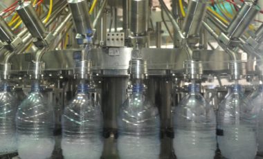 大包裝水吹灌旋一體機